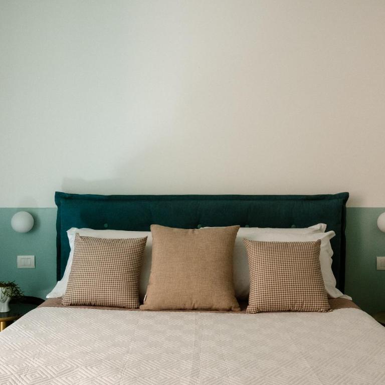 Flat 13 - One-Bedroom Apartment - 29