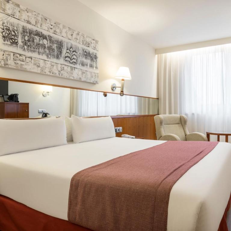 Ilunion Les Corts Spa - Superior Double Room - 2
