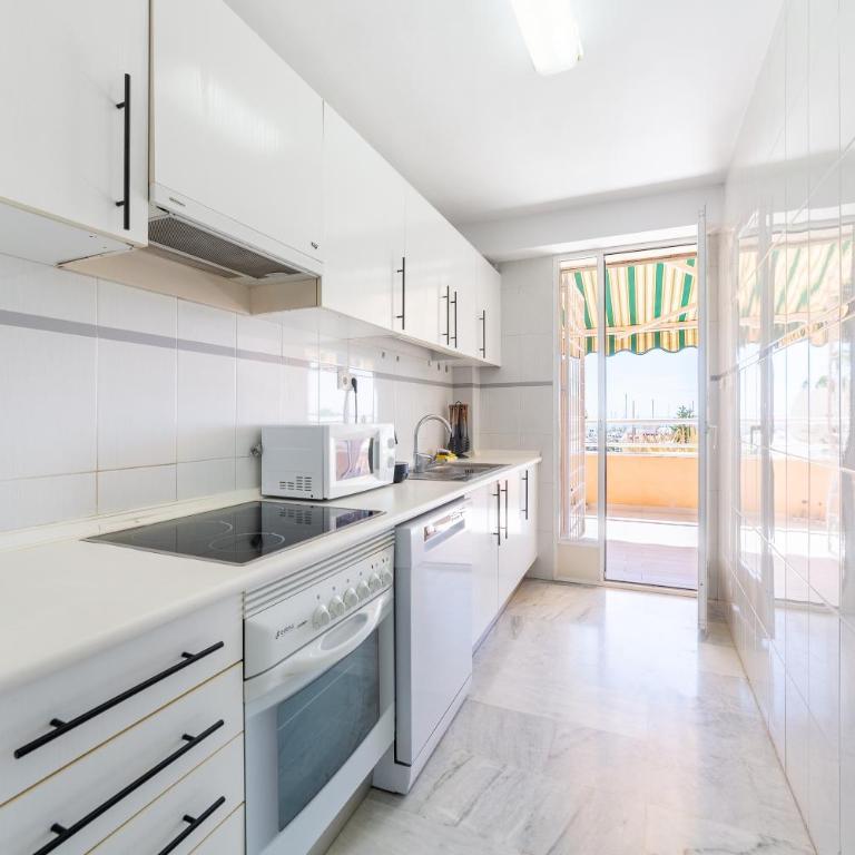 TrendyHomes Puerto - Vistas al mar, parking incluido, playa a un paso - Apartamento de 2 dormitorios - 16