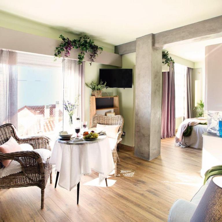 Livemálaga Alderete Suite - Estudio Deluxe - 1