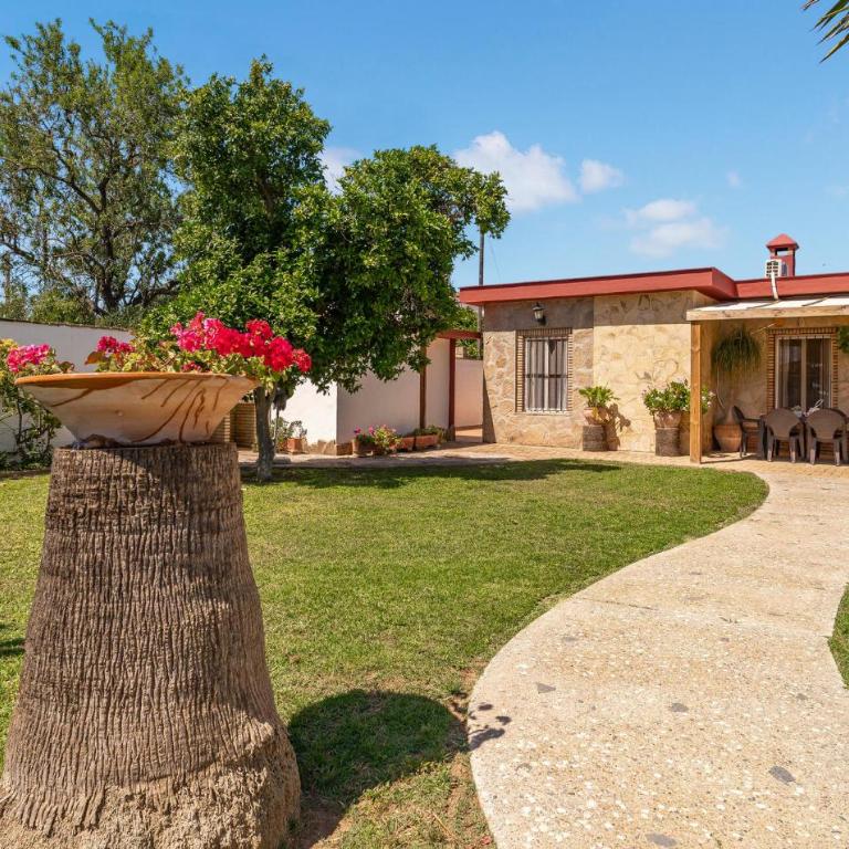 2 Bedroom Stunning Home In Chiclana De La Fronter - Casa de vacaciones de 2 dormitorios - 14