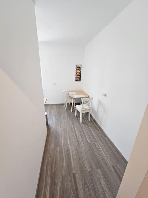 MK Kurzzeitvermietung KF - One-Bedroom Apartment - 6