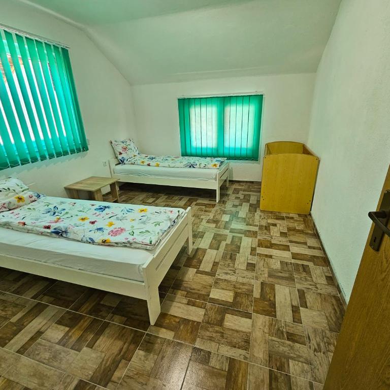 Apartment Bijela ladja - Deluxe Quadruple Room - 38