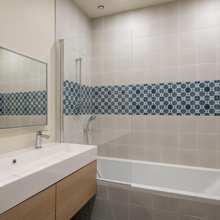 Sand - Renovated top floor apartment - Appartement - 18