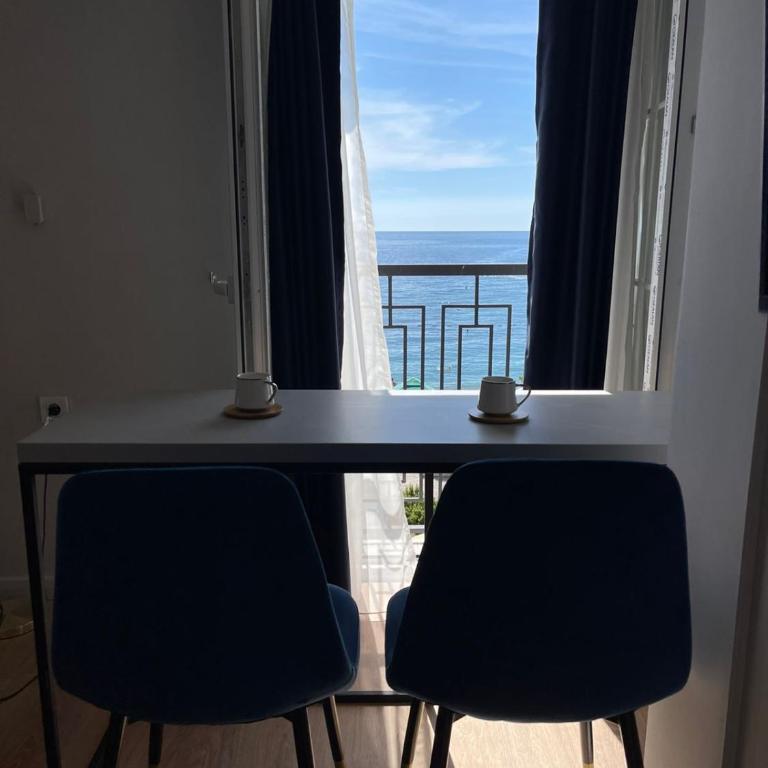 Lungomare Apartments - One-Bedroom Apartment - Oceanfront - 4
