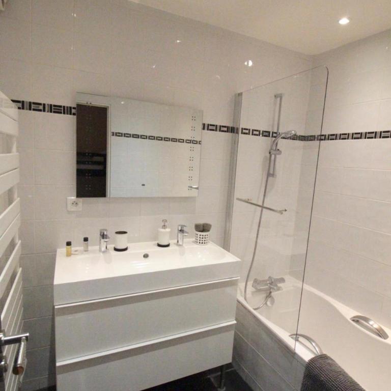 SHORT STAY PARIS APARTMENTS - Appartement 1 Chambre de Luxe - Vue sur Jardin - 15