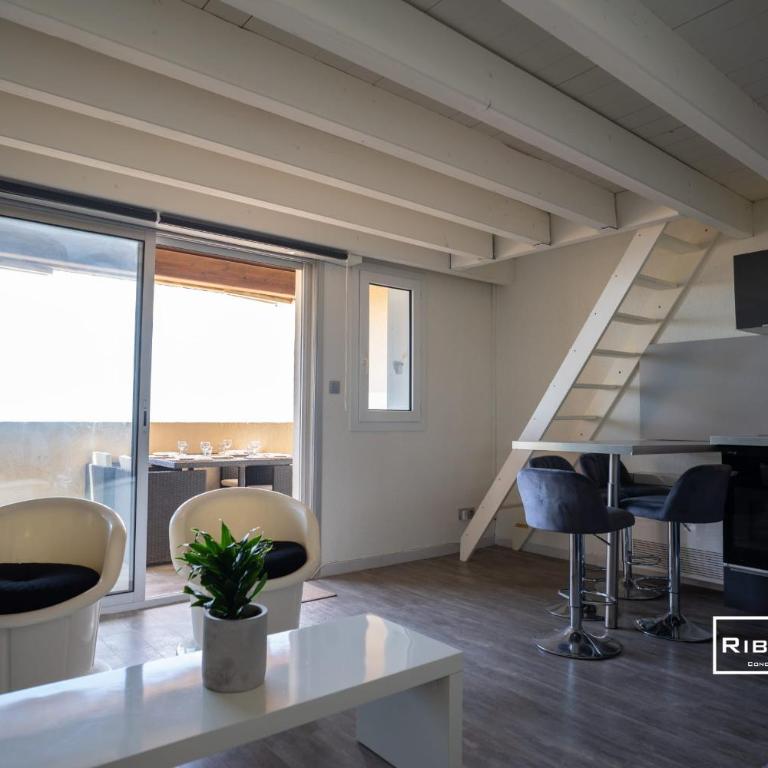 Riboleys - T2 climatisé avec piscine face à la mer - Appartement - 5