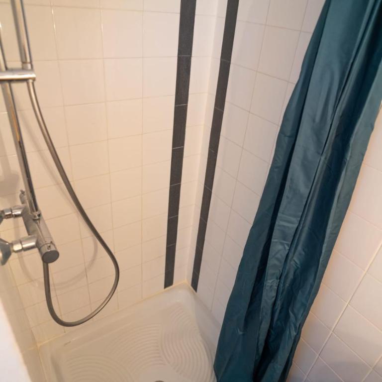 Riboleys - T2 climatisé avec piscine face à la mer - Appartement - 11