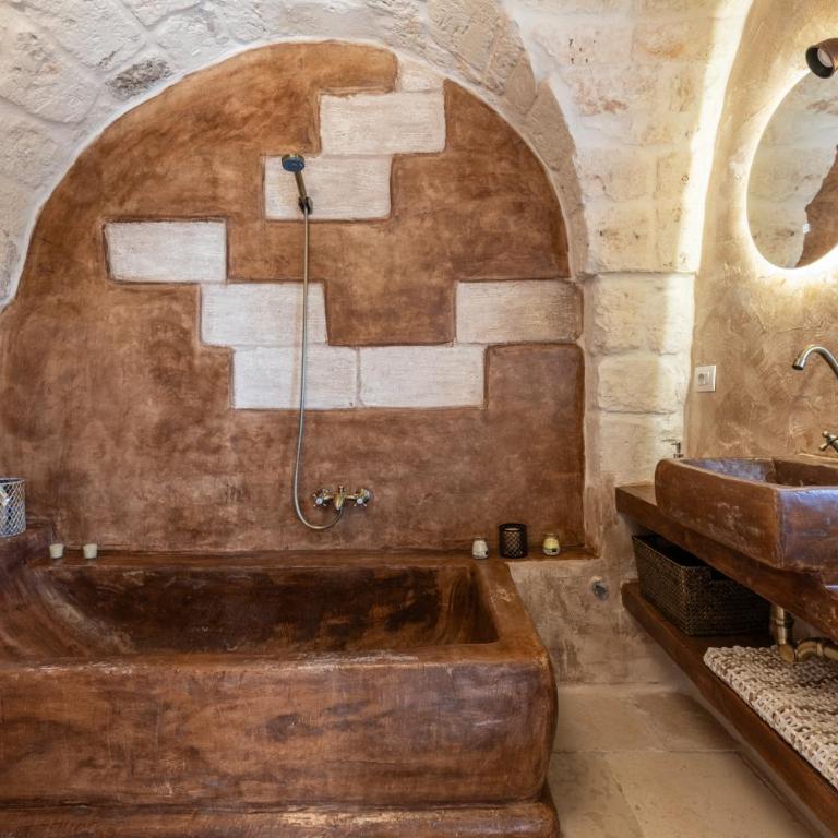 Mestru Rafeli Art - One-Bedroom House - 28