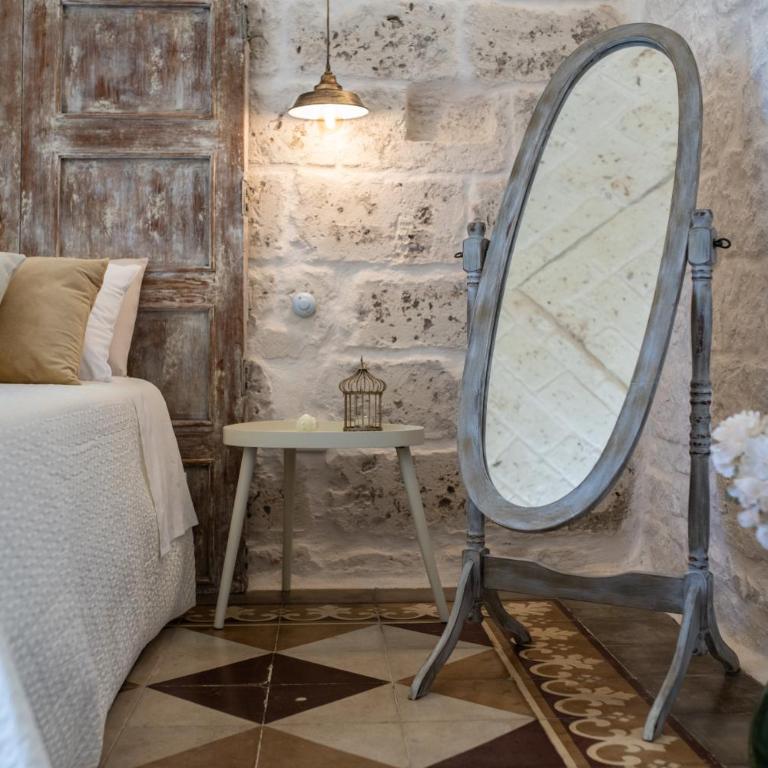Mestru Rafeli Art - One-Bedroom House - 33