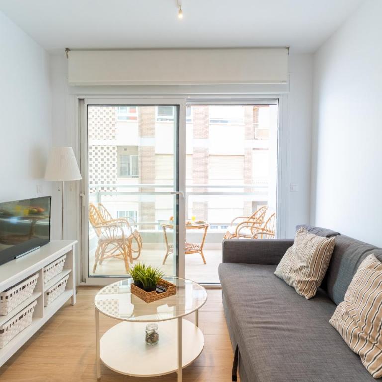Apartamento Primera Línea de Playa - Paseo Marítimo Almería - Apartamento de 3 dormitorios - 26