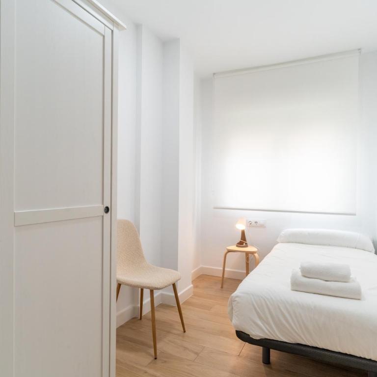 Apartamento Primera Línea de Playa - Paseo Marítimo Almería - Apartamento de 3 dormitorios - 31