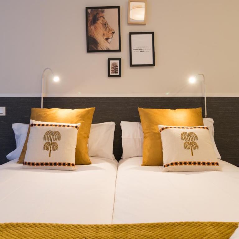BILBAO ARGIA - Three-Bedroom Apartment - 33
