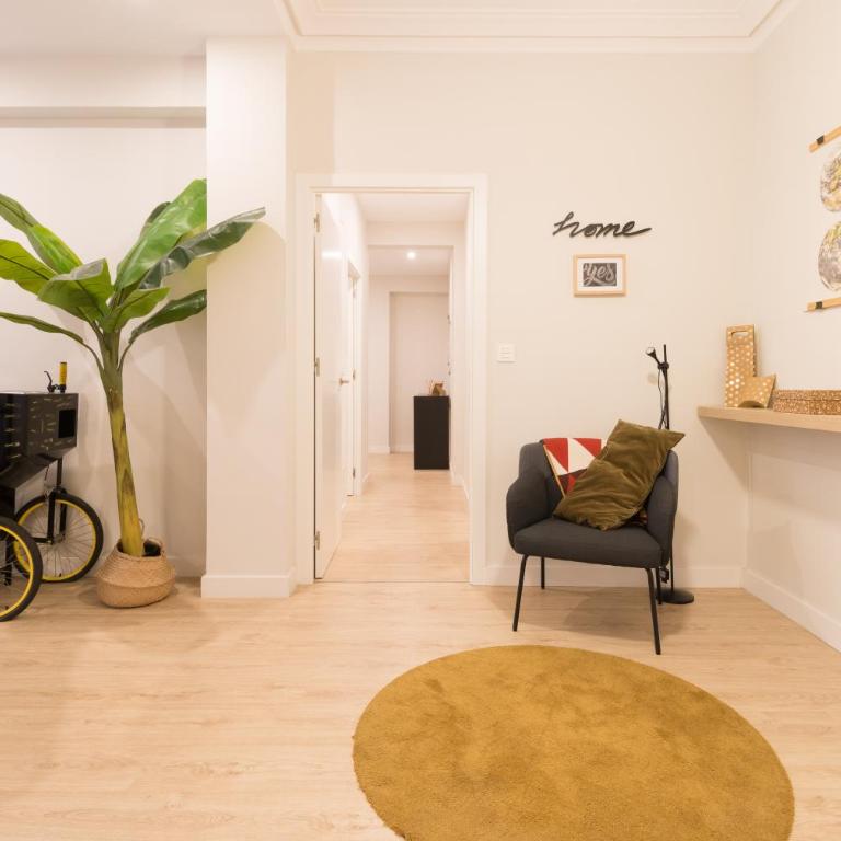 BILBAO ARGIA - Three-Bedroom Apartment - 29