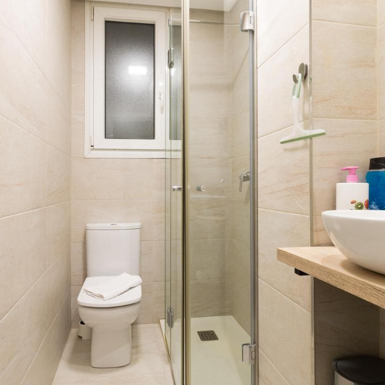 BILBAO ARGIA - Three-Bedroom Apartment - 43