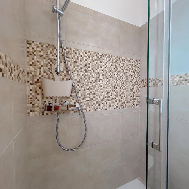 La Marina - Rooms In Stintino by Host Hero - Camera Matrimoniale con Bagno Privato - 7
