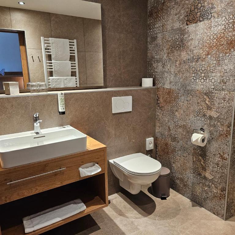 Dei Hotel Schönblick - Classic Doppelzimmer mit Balkon - 4