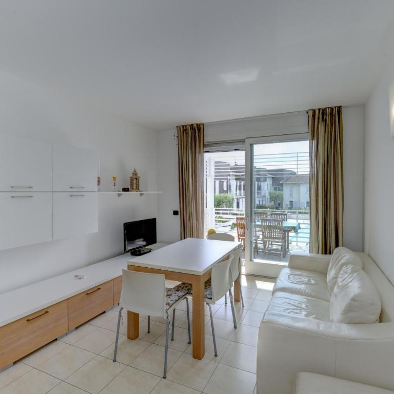 Near Lake APT con Piscina - Appartamento con 1 Camera da Letto - 3
