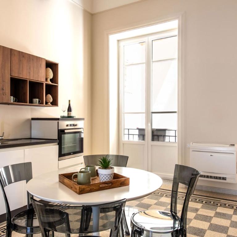 Crispi Apartments - Appartamento con 2 Camere da Letto - 8