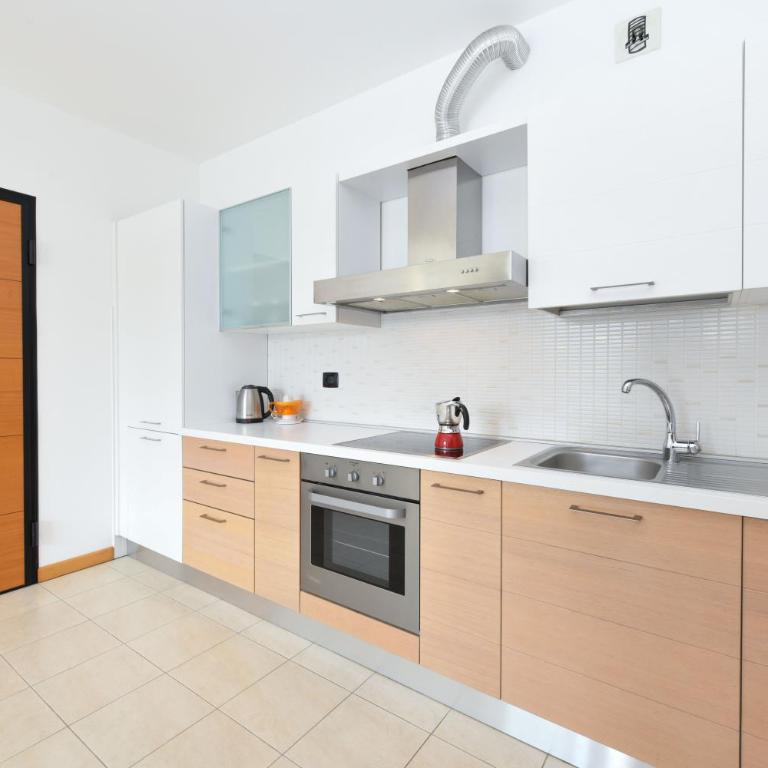 Near Lake APT con Piscina - Appartamento con 1 Camera da Letto - 4