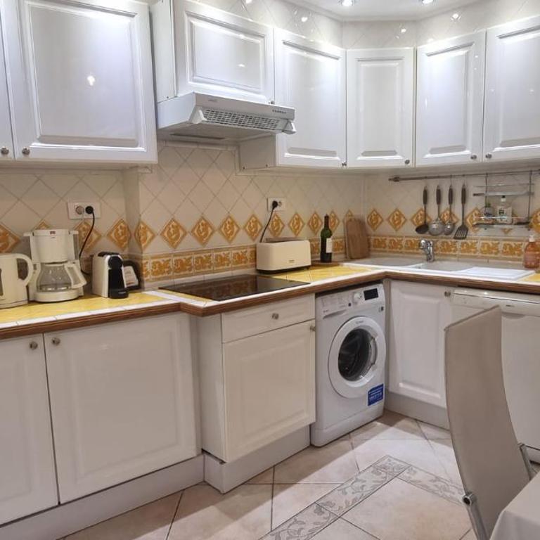 Cannes Meynadier: Superbe appartement trois pièces - Apartamento de 2 dormitorios - 26