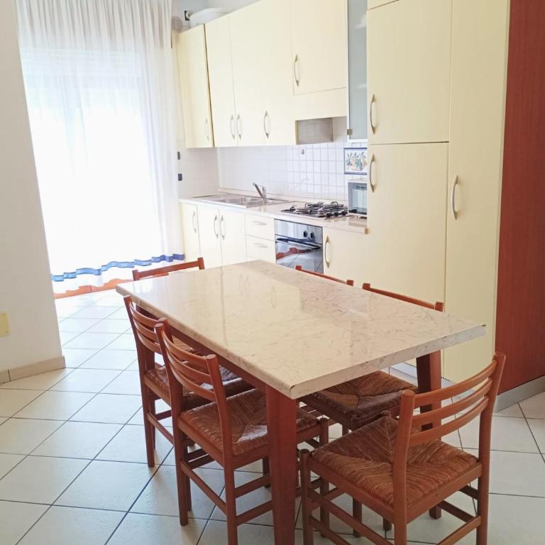 Fides Apartment - Appartamento con 2 Camere da Letto - 1