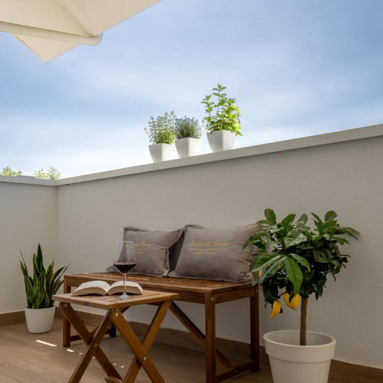 Villa Pra-tu Design Apartments a 100m dal Mare - P r a t u r e c c i Group - Appartamento con 3 Camere da Letto - 10