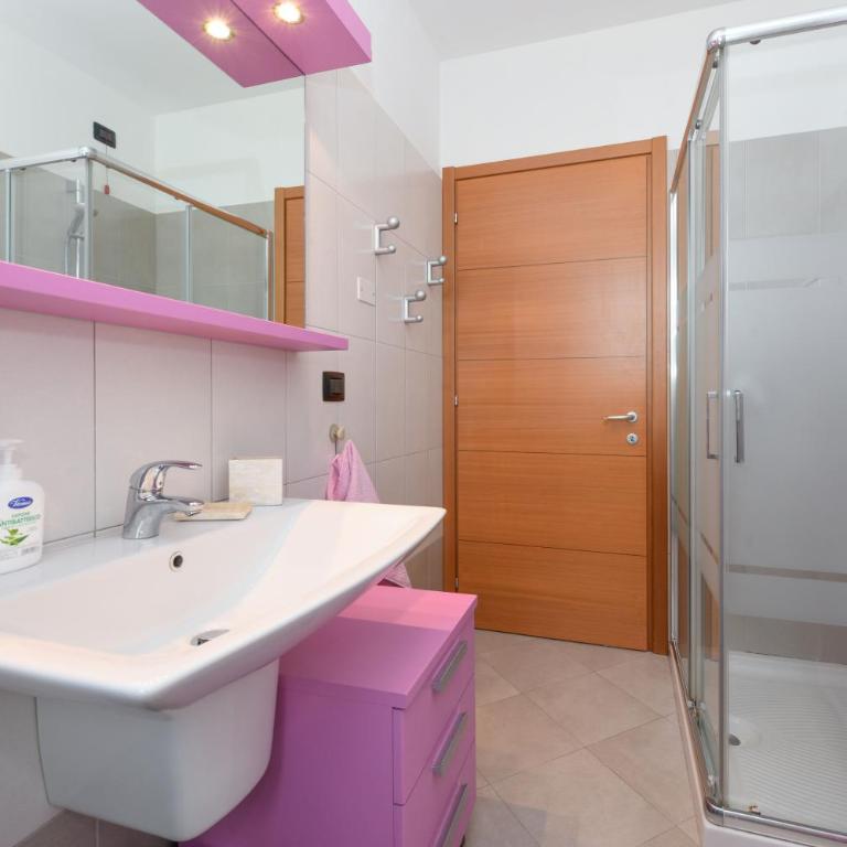 Near Lake APT con Piscina - Appartamento con 1 Camera da Letto - 14