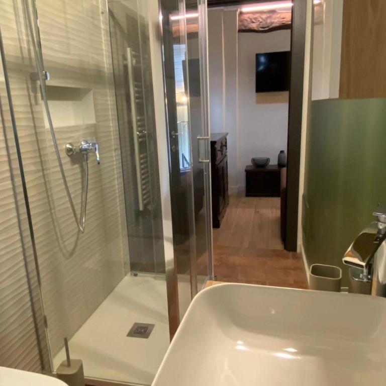 Argegno's River - Central Apartment lake view - Appartamento con 1 Camera da Letto - 17