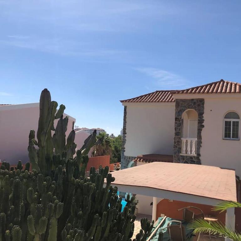 Casa Macken con piscina climatizada y jacuzzi - Three-Bedroom House - 43