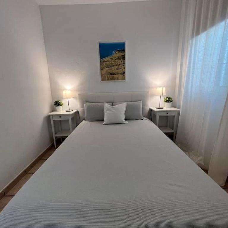 Casa Macken con piscina climatizada y jacuzzi - Three-Bedroom House - 7