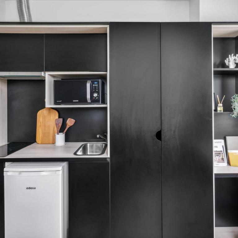 Home and CoLiving Pamplona - Estudio - 8