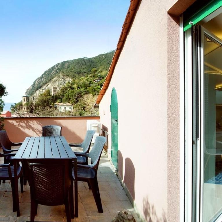 MONTEROSSO GARDEN House PLUS - Appartamento con 1 Camera da Letto - 10