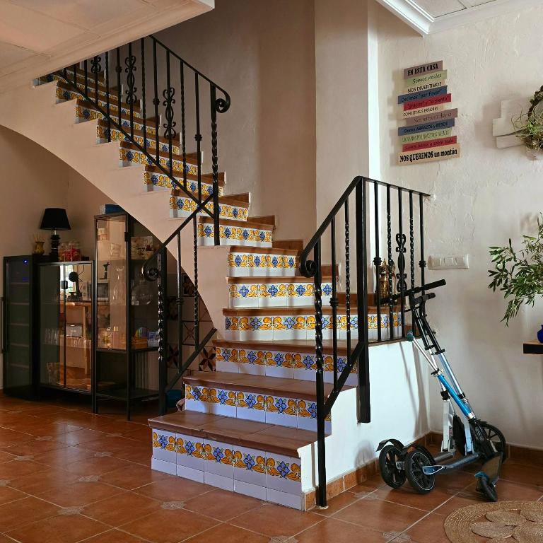 Holiday House - Casa de Monica - Four-Bedroom House - 42