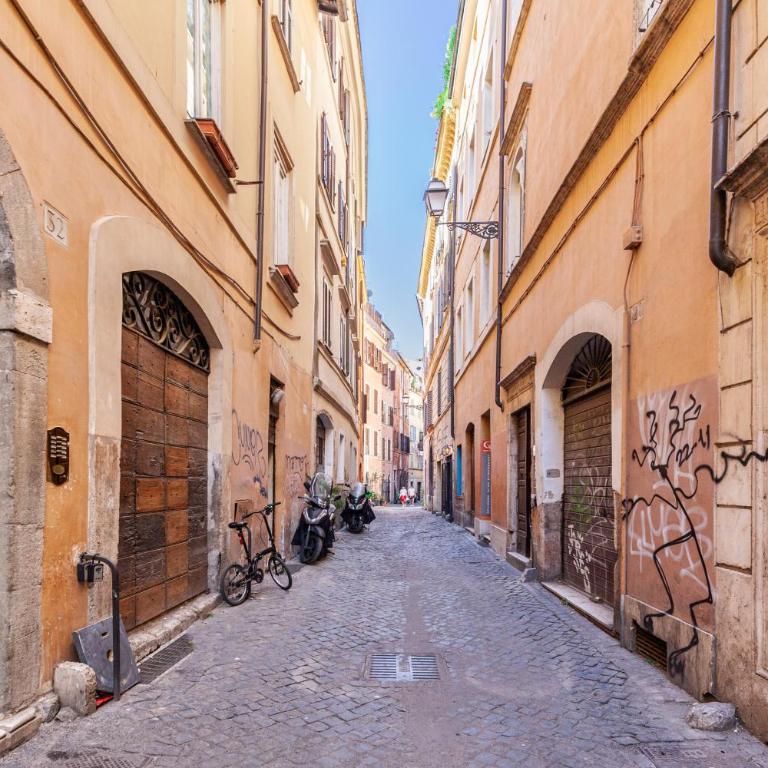 Campo dei Fiori Historic Apartment - Appartamento con 2 Camere da Letto - 52