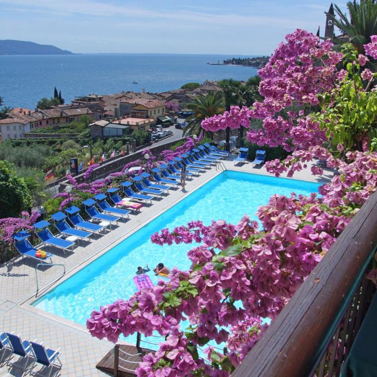 Hotel Palazzina - Camera Matrimoniale Superior con Balcone e Vista Lago - 9