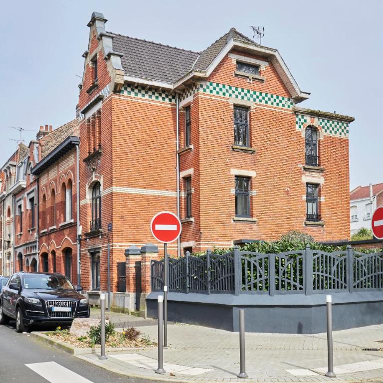 Le Chanzy - Terrasse, métro 7 min, Lille - Apartment mit 1 Schlafzimmer - 63