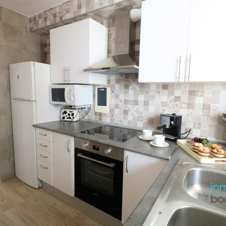 Sun Beach Morsa, con vistas frontales al Mar - Three-Bedroom Apartment - 24