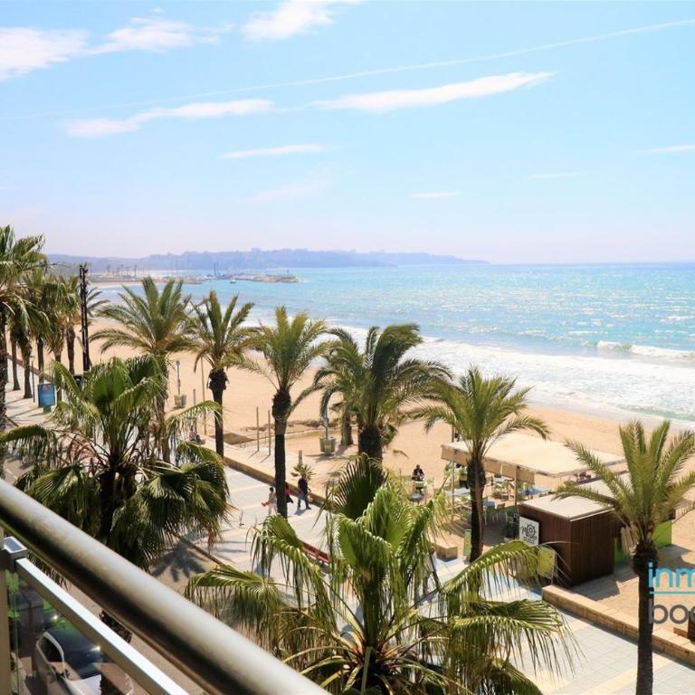 Sun Beach Morsa, con vistas frontales al Mar - Three-Bedroom Apartment - 46