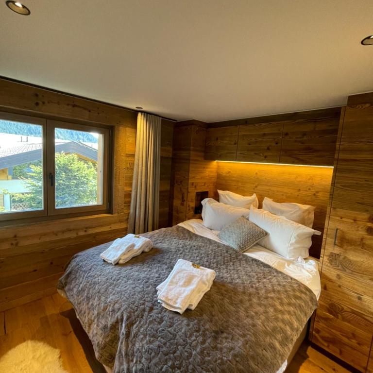 Verbier Luxury Apartment - Newly Renovated - 4 Guests - Two-Bedroom Apartment with Mountain View - 2