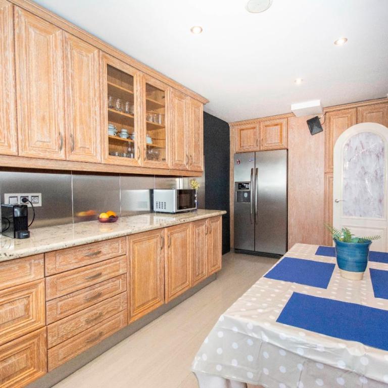 Sunbeach Sol y Playa Fuengirola - Apartment - 32