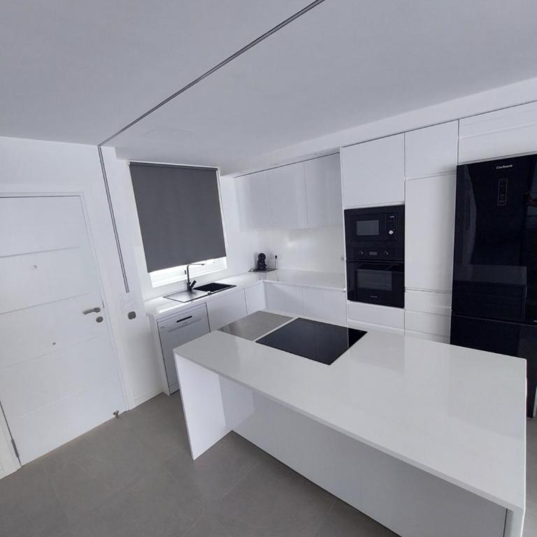 Sun Sea villa-heated pool - Villa con piscina privada - 24