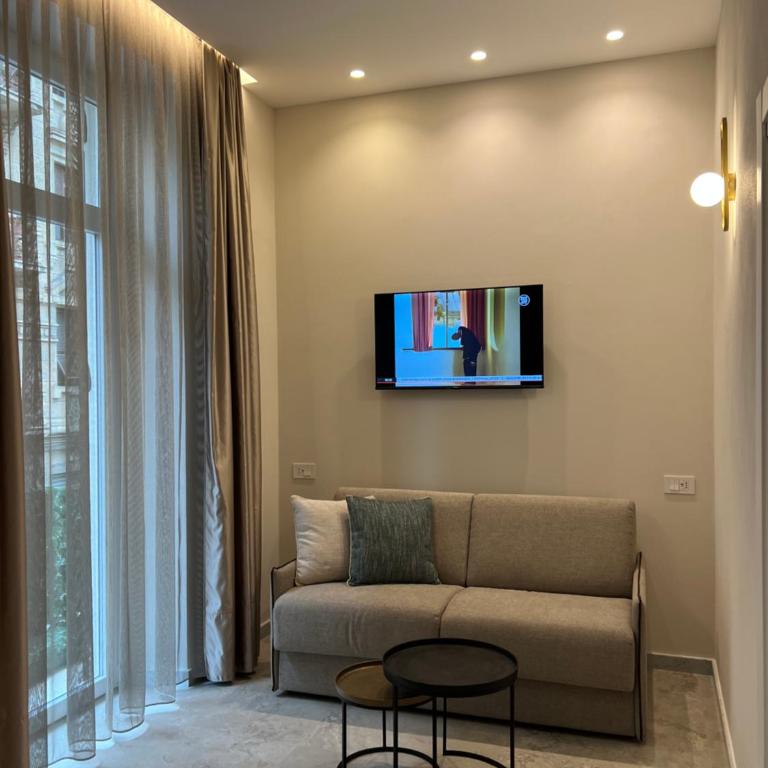 Elegant Rooms - Camera King Deluxe - 15