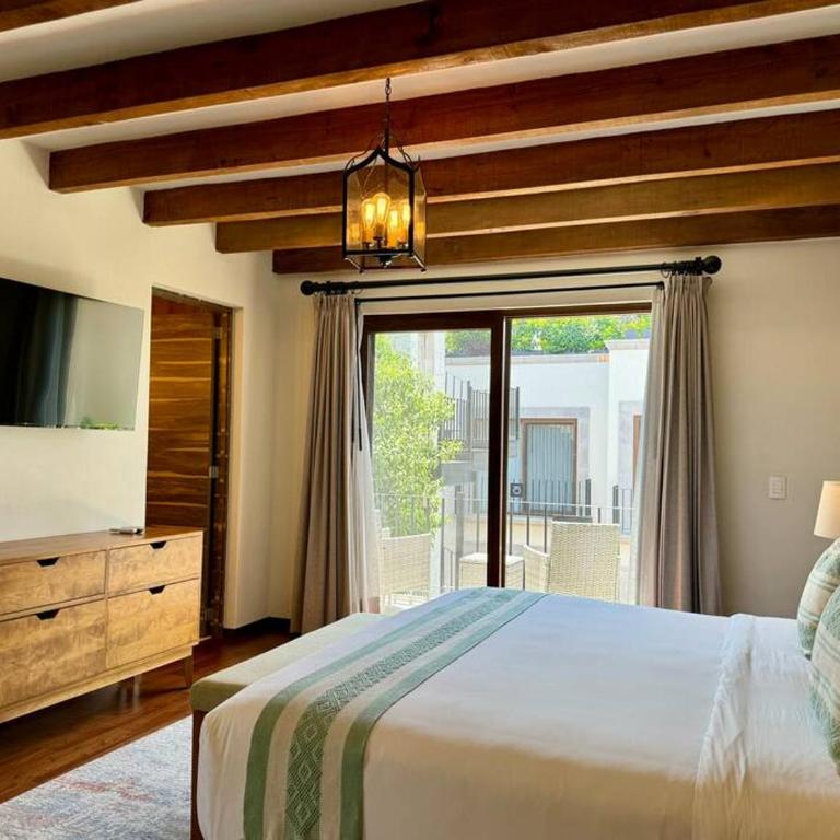 Glamorous 2BR Centro APT AC and Best Parish View in Town - Apartamento de 2 dormitorios - 13
