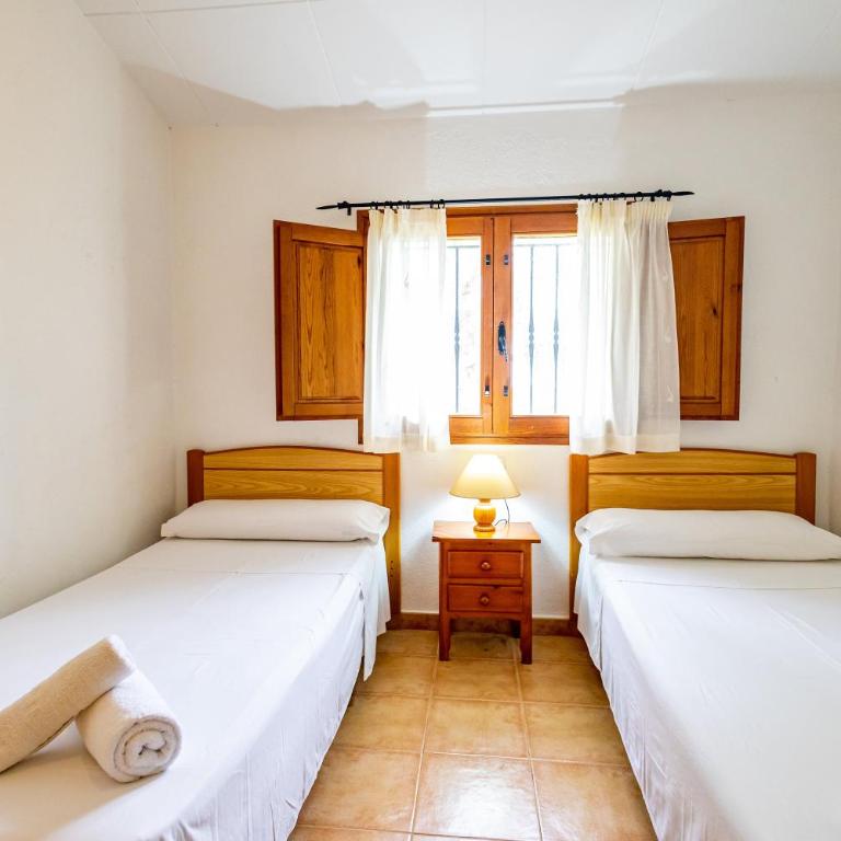 Casa Rous-Riumar 2 - Three-Bedroom House - 36
