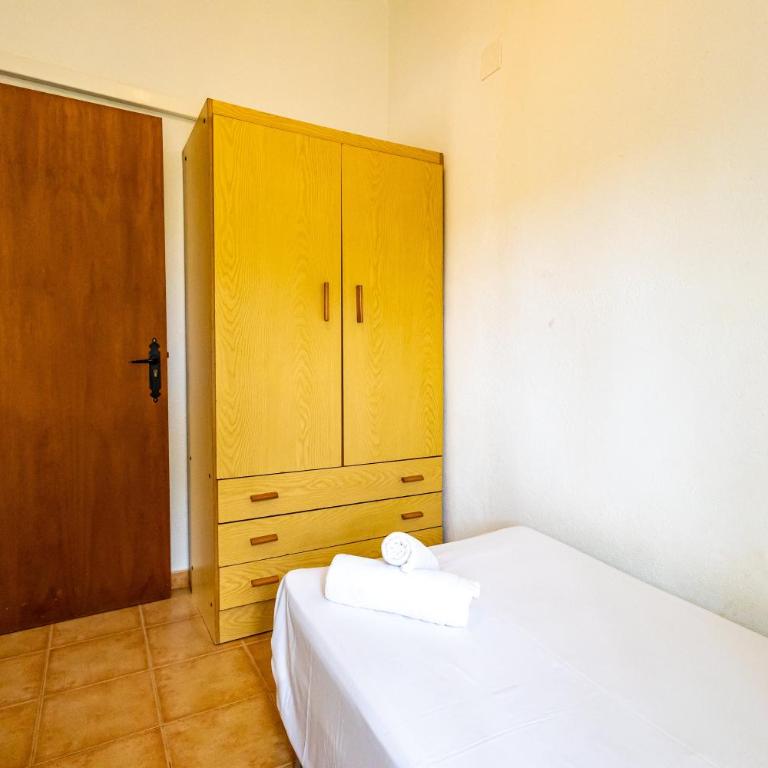 Casa Rous-Riumar 2 - Three-Bedroom House - 21