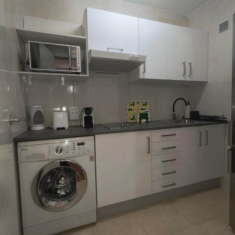 Im Herzen von Fuengirola - One-Bedroom Apartment - 11