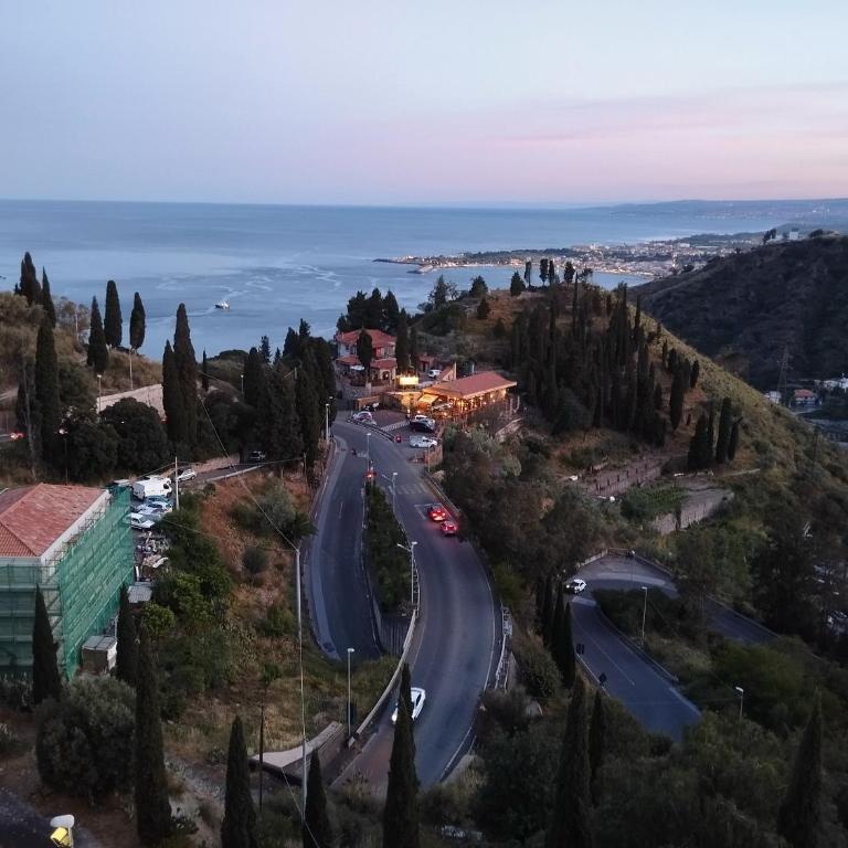 Home Tropicana - Appartamento con 2 Camere da Letto - 40