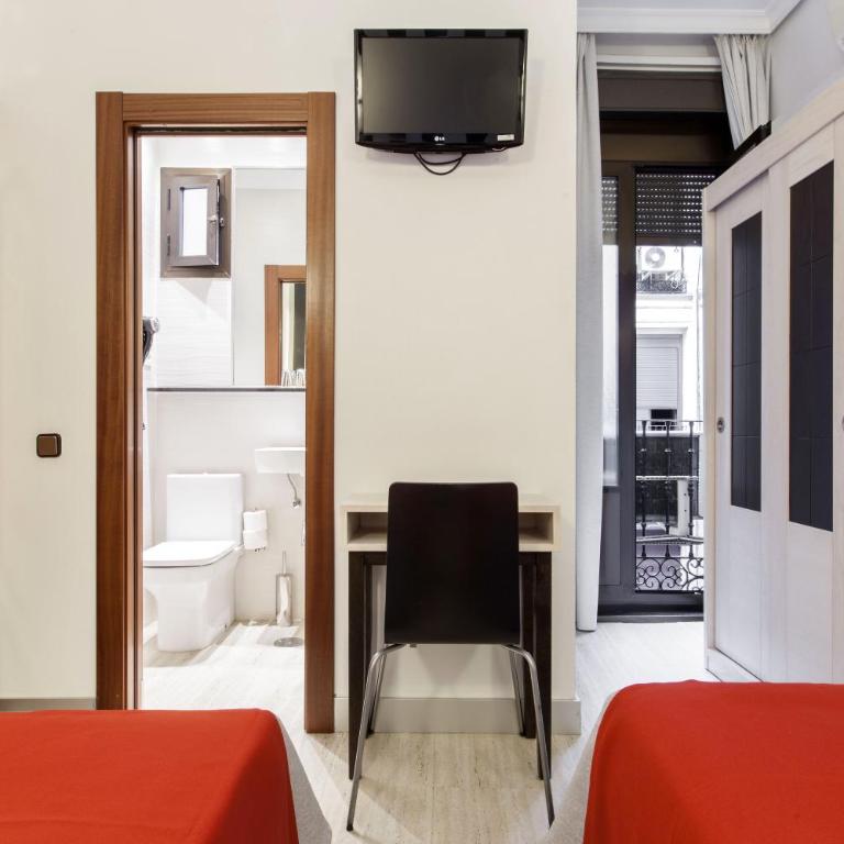 Hostal Castilla I Atocha - Habitación Doble - 2 camas - 13