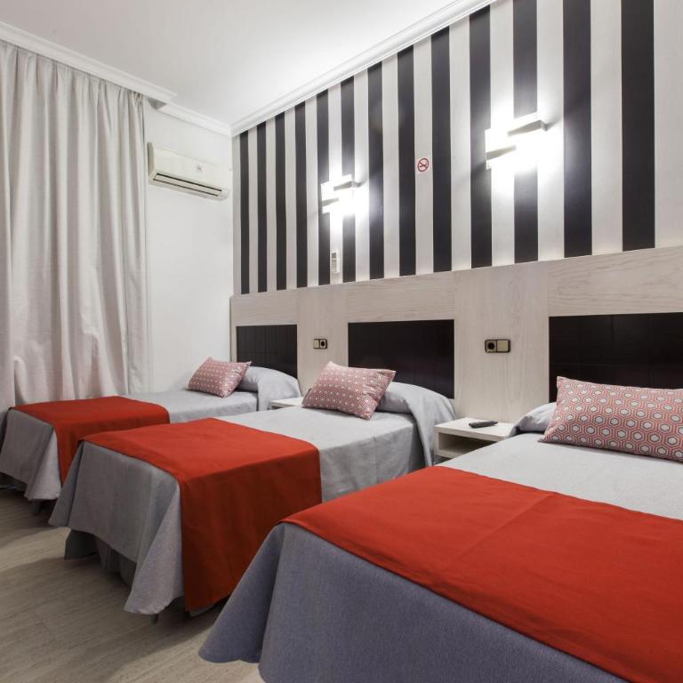 Hostal Castilla I Atocha - Habitación Triple - 4